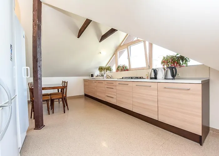 House Knp בית אירוח *