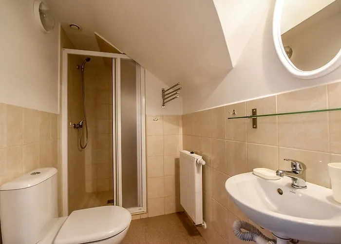 House Knp Δωμάτια σε οικογενειακή κατοικία Παλάγκα