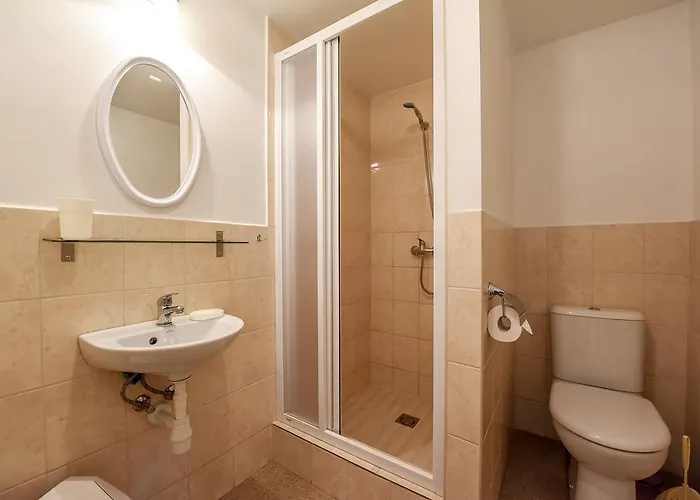 בית אירוח House Knp