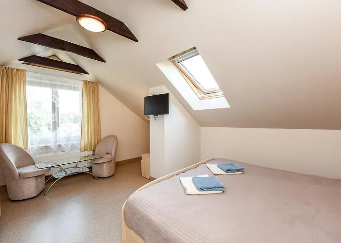 House Knp בית אירוח *