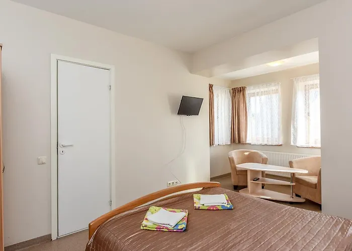 בית אירוח House Knp *